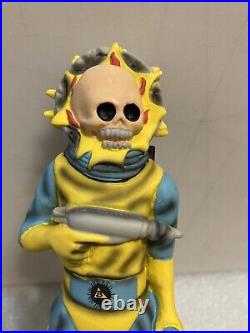BEAVERTOWN GAMMA RAY GAMMA MAN WALKING DEAD ALIEN Draft beer tap handle. ENGLAND