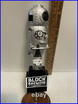 BLOCK BREWERY STEAMPUNK BREW KETTLE ALIEN draft beer tap handle. MICHIGAN