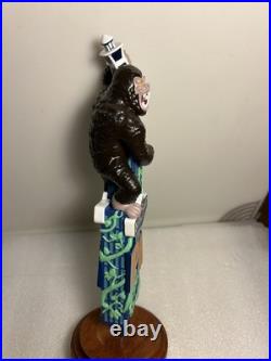 BLUE POINT THE IPA KING KONG GORILLA GONE BAD draft beer tap handle. NEW YORK