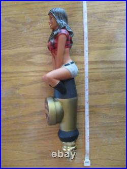 Beer Tap Twin Peaks Knotty Brunette Handle Brand New in Original Box