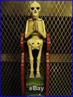 DOGFISH HEAD BREWING Co Figural Swinging Skeleton Skull Namaste Beer Tap Handle