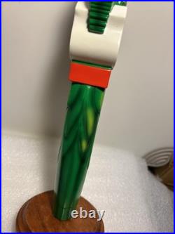 GREEN PARROT SESSION ALE GREEN PARROT draft beer tap handle. NEW ENGLAND