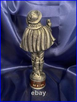 G. HEILMAN BREWING 8.5 Pewter GRENADIER RED beer tap handle #381