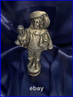 G. HEILMAN BREWING 8.5 Pewter GRENADIER RED beer tap handle #381