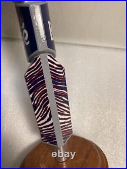 LABATT BLUE BUFFALO BILLS NFL TEAM PLAYER Draft beer tap handle. USA/CANADA