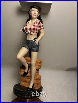 LUCETTE BREWING THE FARMERS DAUGHTER LUCETTE draft beer tap handle. WISCONSIN