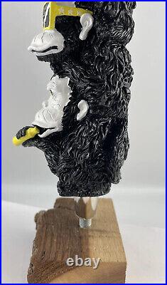 London Fields 3 Weiss Monkeys Draft Beer Tap Handle Figural Beer Tap Handle