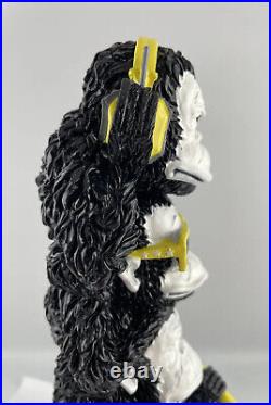 London Fields 3 Weiss Monkeys Draft Beer Tap Handle Figural Beer Tap Handle