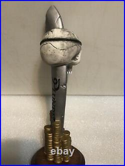 MISSION PLUNDER PIRATE SKULL AND SWORD draft beer tap handle. CALIFORNIA