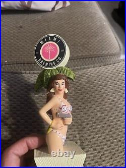 Miami brewing Company Weiss IPA beer tap handle girl with a gun new in a box