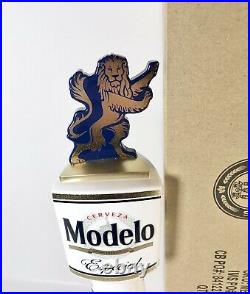 Modelo Especial Cerveza Mexico Soccer Team & Lion Toppers Beer Tap Handle 13.5