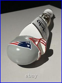 Modelo Especial New England Patriots Beer Bar Tap Handle With Football Helmet