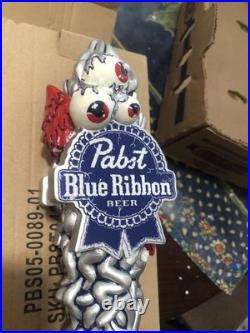 New Pabst Eyeballs? 12Tall Tap Handle Slight Damage To Box And Packaging