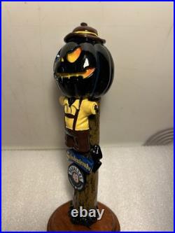 PARALLEL 49 SHADENFREUDE PUMPKIN OKTOBERFEST SCARECROW beer tap handle. CANADA