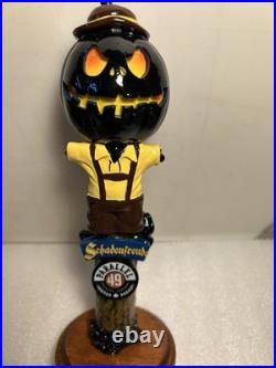 PARALLEL 49 SHADENFREUDE PUMPKIN OKTOBERFEST SCARECROW beer tap handle. CANADA