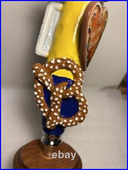 PAULANER MUNCHEN OKTOBERFEST BEER AND PRETZELS draft beer tap handle. GERMANY