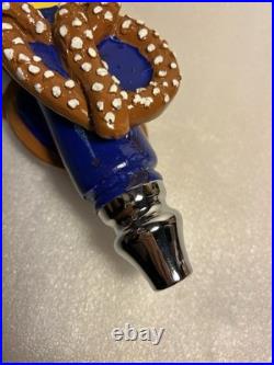 PAULANER MUNCHEN OKTOBERFEST BEER AND PRETZELS draft beer tap handle. GERMANY