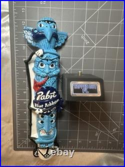 Pabst Blue Ribbon Craig Dransfield Art Series Totem Pole Beer Tap Handle read