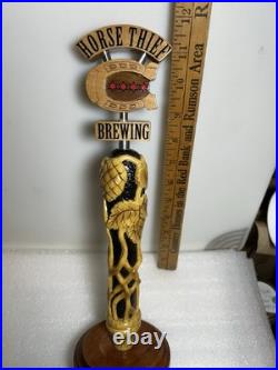 RARE HORSE THIEF HOLLOW BREWING 4 STAR HORSESHOE draft beer tap handle. ILLINOIS RARE HORSE THIEF HOLLOW BREWING 4 STAR HORSESHOE draft beer tap handle. ILLINOIS