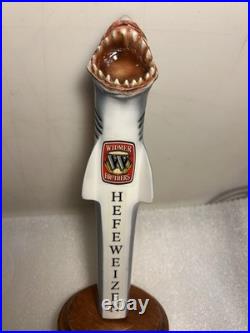 RARE WIDMER BROS. GREAT WHITE SHARK HEFEWEIZEN draft beer tap handle. OREGON