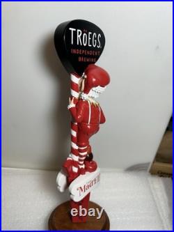 TROEGS BREWING THE MAD ELF HOLIDAY BREW draft beer tap handle. PENNSYLVANIA