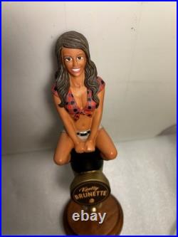 TWIN PEAKS BREWING KNOTTY BRUNETTE HOMETOWN GIRL draft beer tap handle. TEXAS