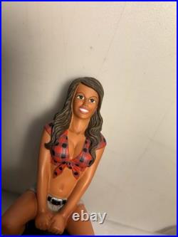 TWIN PEAKS BREWING KNOTTY BRUNETTE HOMETOWN GIRL draft beer tap handle. TEXAS