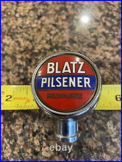 Vintage Blatz Pilsener Beer Ball Knob Tap Handle 1930's Milwaukee, WI