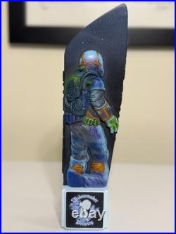 WIDOWMAKER Brewing ASTRONAUT BLUE COMET BEER Tap Handle MASSACHUSETTS New